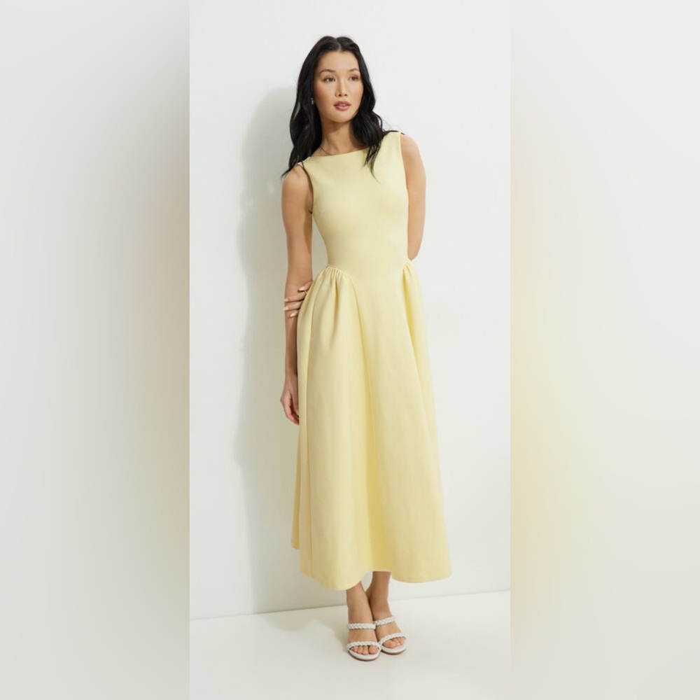 DYNAMITE - Iris Flared Ponte Maxi Dress